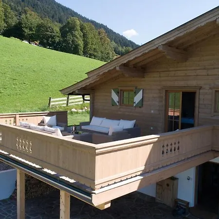 Ski In - Ski Out Chalet Roemerweg *