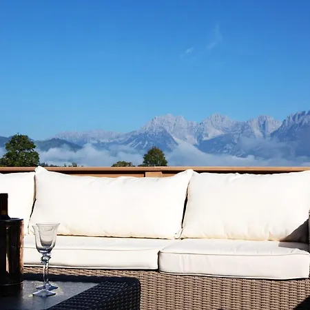 Villa Ski In - Ski Out Chalet Roemerweg *