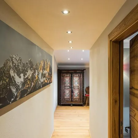 Ski In - Ski Out Chalet Roemerweg Villa *